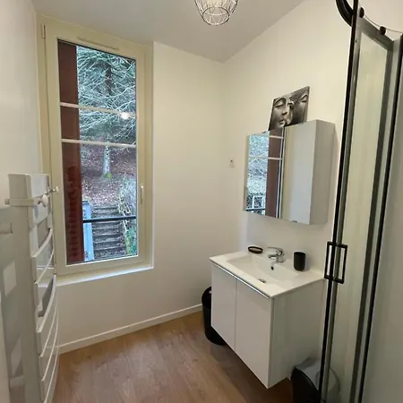 La Butte, Chaleureux Au Coeur De