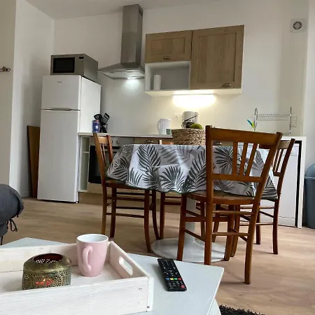 Daire La Butte, Chaleureux Au Coeur De *