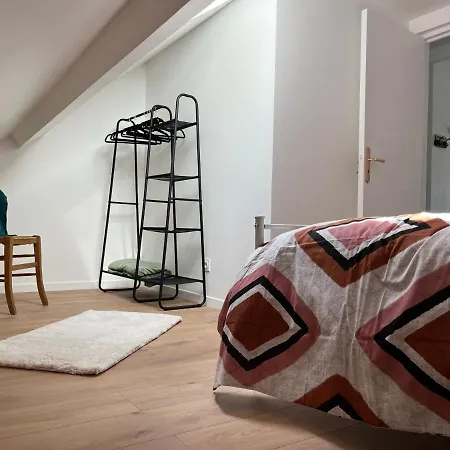 La Butte, Chaleureux Au Coeur De Apartament