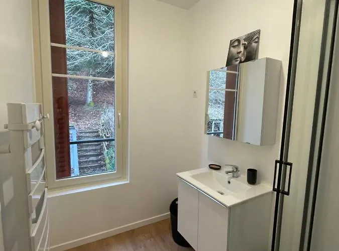 La Butte, Chaleureux Au Coeur De