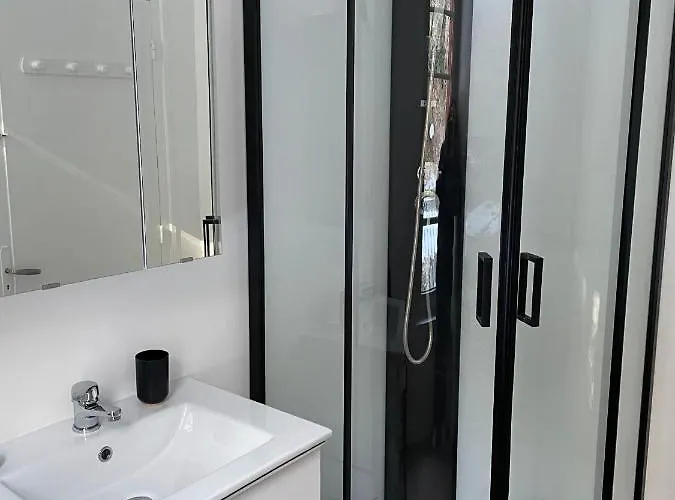 La Butte, Chaleureux Au Coeur De