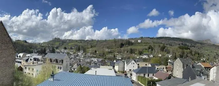 La Butte, Chaleureux Au Coeur De Апартаменты *