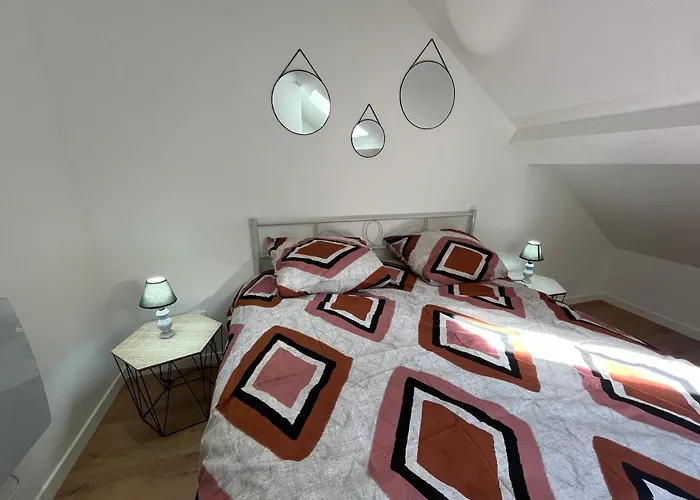 La Butte, Chaleureux Au Coeur De Апартаменты *